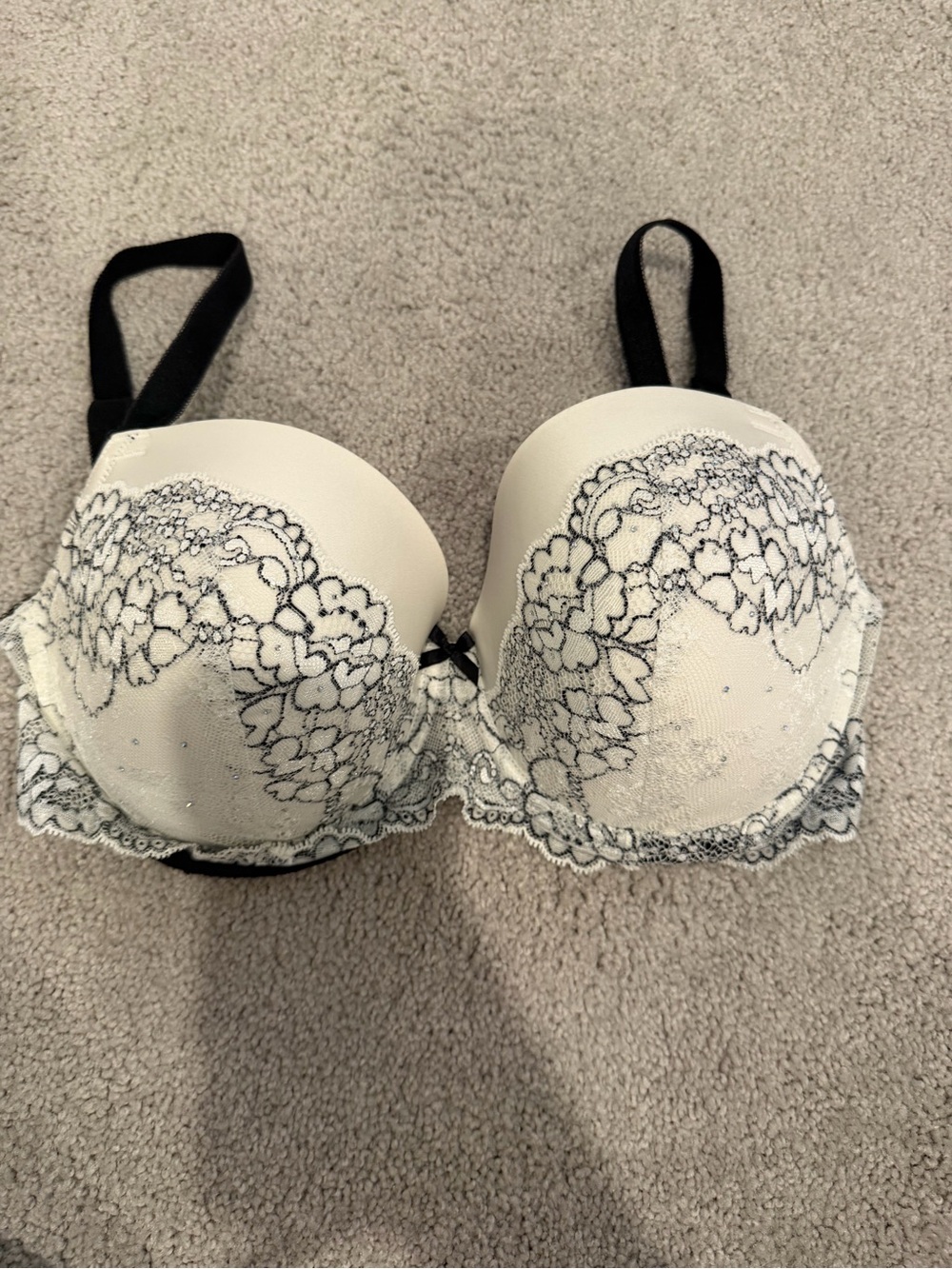 Victoria's Secret Black & Cream Lace Dream Angels Demi Bra